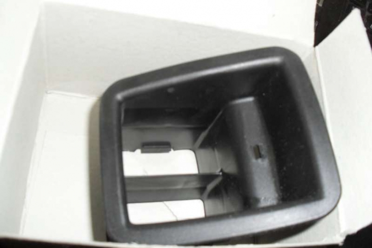 Geleidingsstuk achterzetel T4 91-04