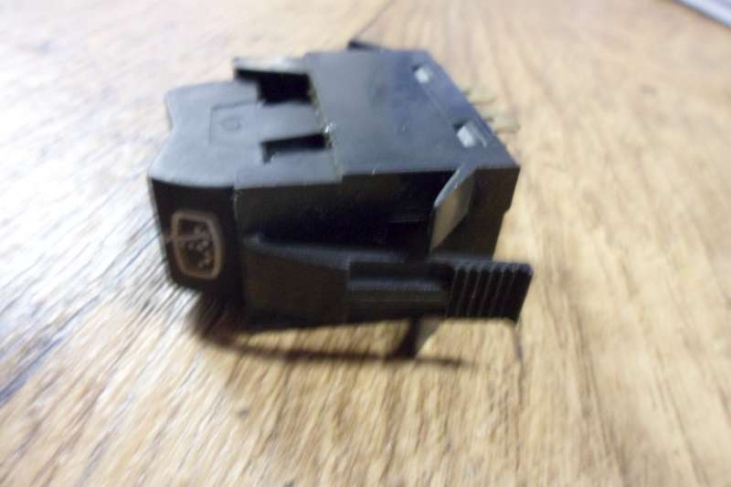 Schakelaar achterruitewisser golf 1/scirocco 1/jetta 1 74-80