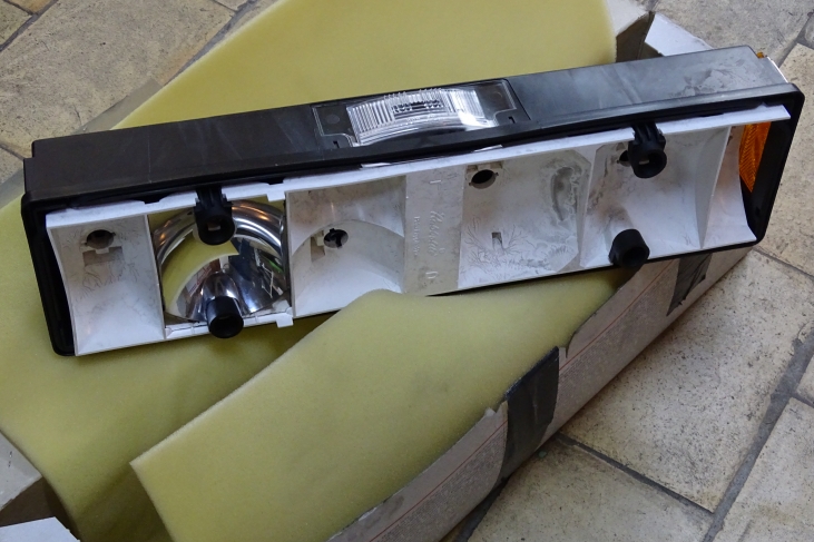 Achterlichtbehuizing links Vw LT