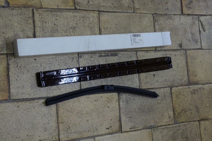 Ruitenwisser Caddy, Touran