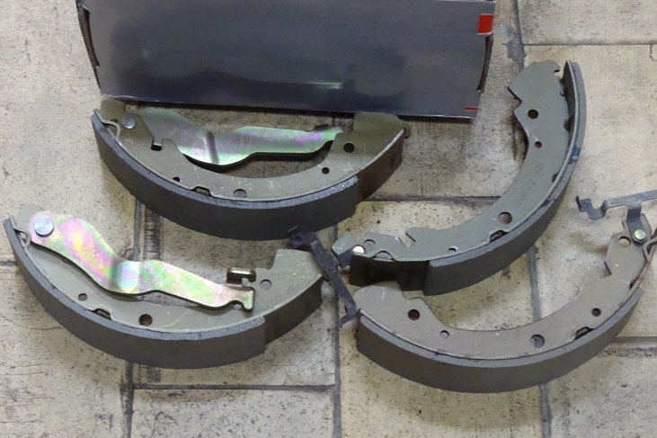 Remschoenset Transporter T4