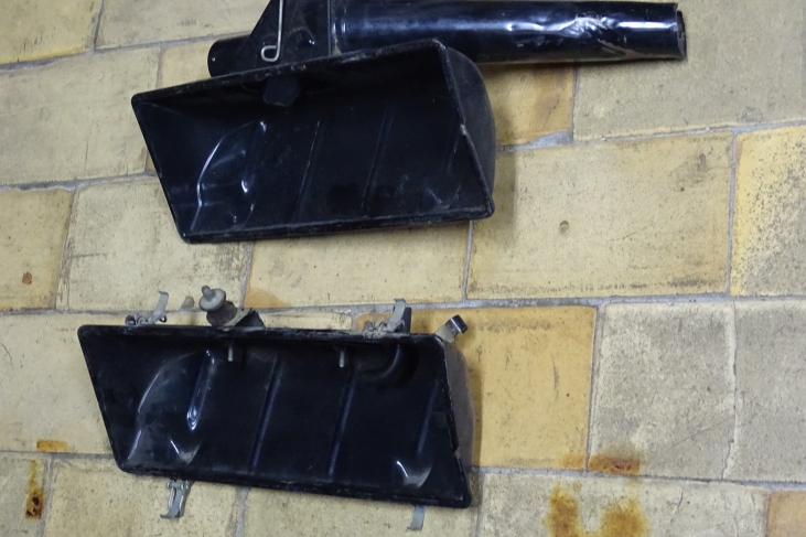 Luchtfilterbehuizing Vw K70 gebruikt