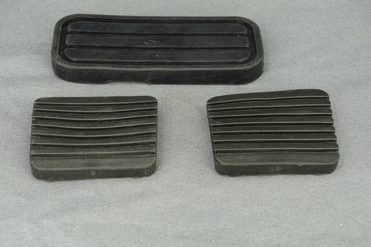Pedaalrubberset Vw Golf 1 + cabrio/Vw Jetta 1/ Vw Scirocco 1/ Vw Caddy 1