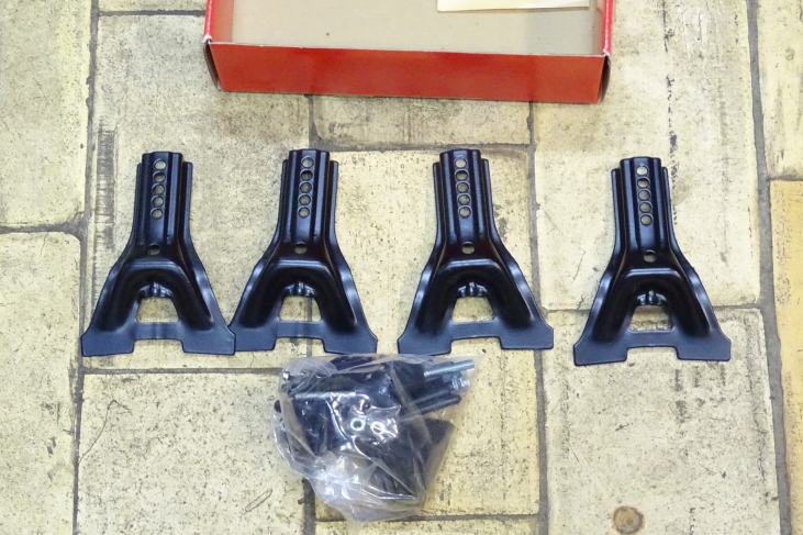 Bevestigingspootjes La Prealpina Grondina