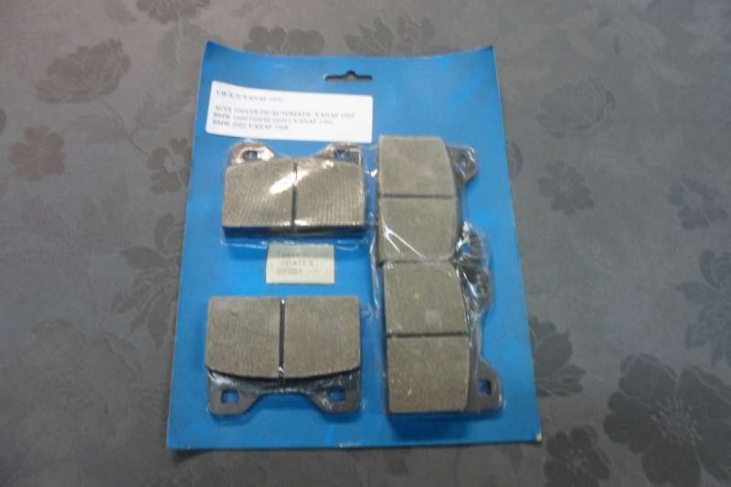 Remblokset Vw K70 / Audi 100 / Coupe  Bmw 1600 / 2002